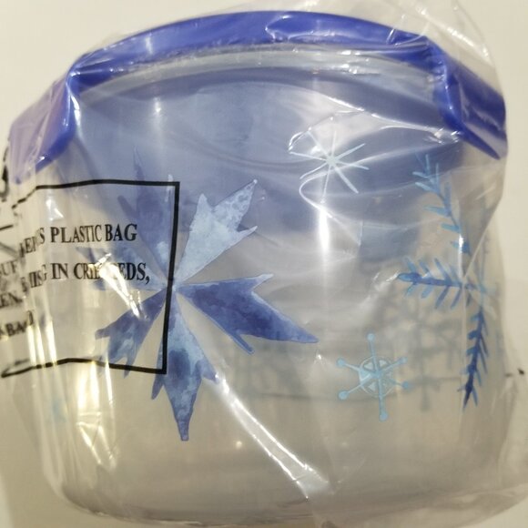 Holiday food storage containers (6 total). - Picture 7 of 13